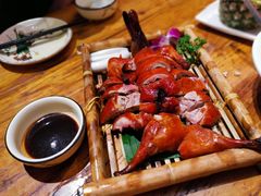 脆皮小刀鸭-老滇山寨•云南特色菜•地方菜•民族风情歌舞表演(金碧店)