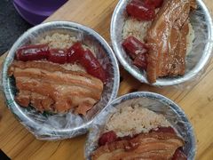 -梁阿婆廿年老牌扣肉糯米饭