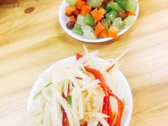 -马德元纯汤牛肉面(太奥广场店)