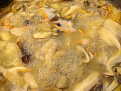 -菌之家·专业纯野生菌火锅·特色炒菌