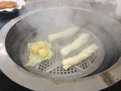 -粘豆包柴火铁锅炖