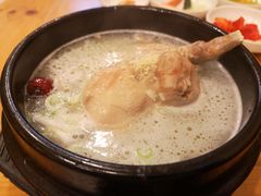 -长寿参鸡汤(朝韩风情街店)