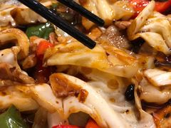 -品悦酒店(三林古镇店)