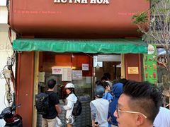 -Bánh Mì Huynh Hoa