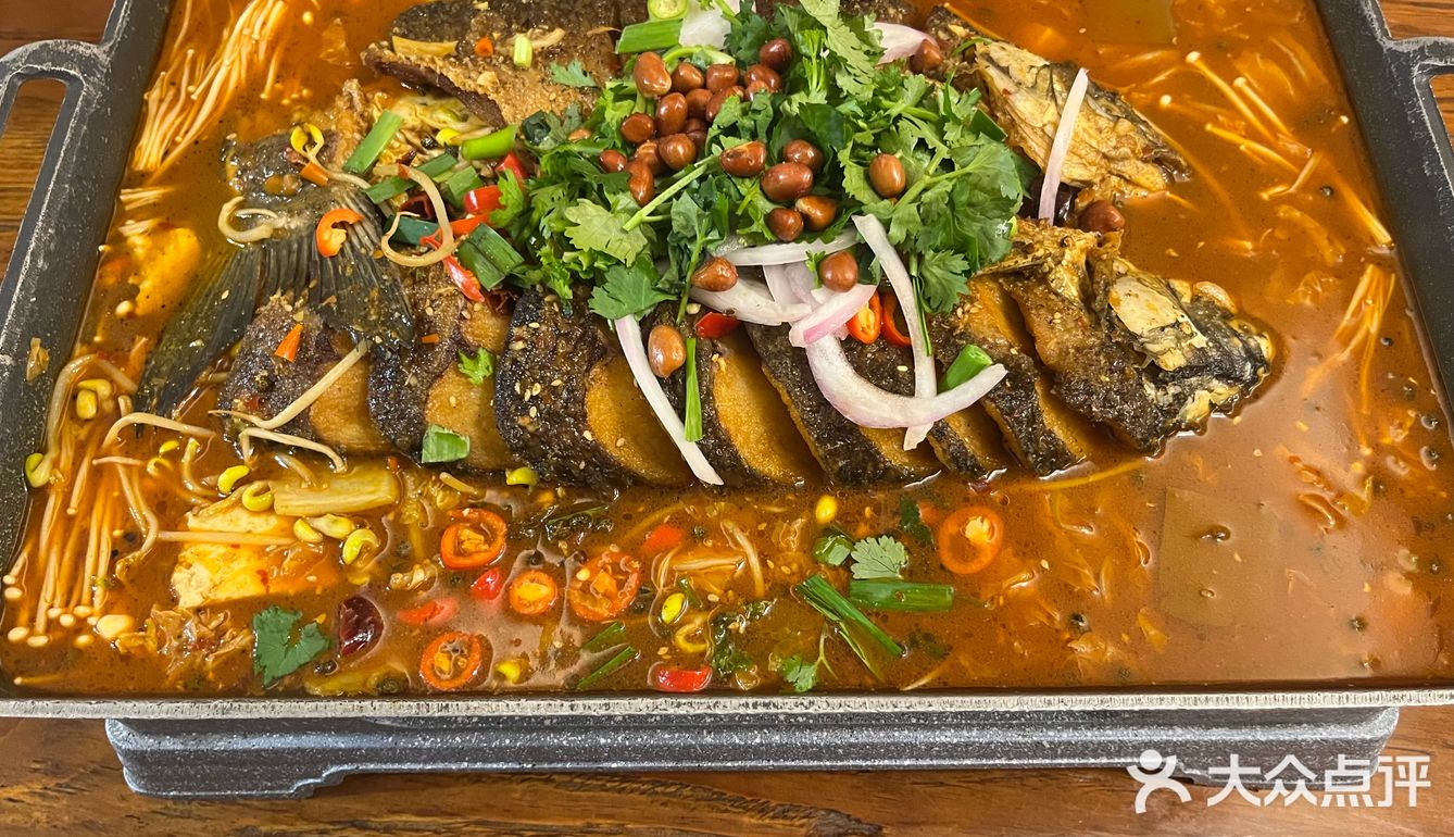 小丫头烤烤鱼🐟