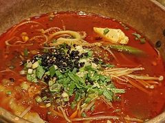 -成都你六姐·牛肉冒菜(上海环宇荟店)
