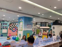 -孩子王童乐园(唐山万达广场店)
