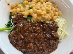 -黎氏老太婆小面馆(临华大厦店)