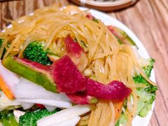 -平娃三宝烧烤·面食(南小街店)