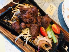 铁锄牛排-穹六人间 people 6(岳阳路店)