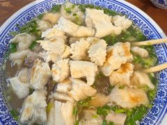 -泉儿头杂碎(杂碎师大店)