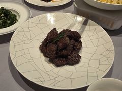 沪式牛肉粒-屋里厢上海菜馆