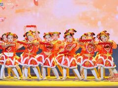-小芳舞蹈团·少儿舞蹈·中国舞(龙江校区)