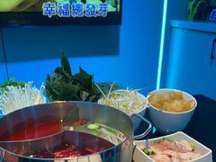 -唯爱KTV聚会餐厅(仙林东城汇店)