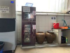 -正宗杨记普洱酸醋米线(总店)