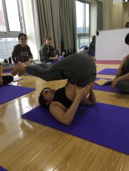 -亚太瑜伽普拉提学院