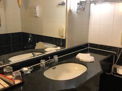 -江苏保险大厦宾馆(南京新街口德基广场店)