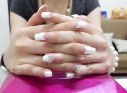 iphone_upload_pic-anni美甲店