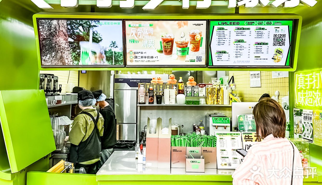 ❗北京终于有了-荧光绿林里洞洞鞋 快买💰