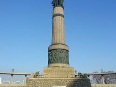 -人民防洪胜利纪念塔