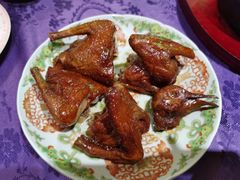 红烧乳鸽-惠食佳·朱雀(东方商厦店)