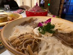 川门毛肚七绝-哥老官重庆美蛙鱼头(西湖银泰十一哥店)