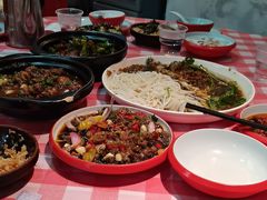 -老闵田螺馆·南昌市井菜·特色小吃(总店)