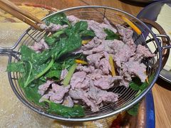 -洱火云南酸菜牛肉火锅(石景山当代商城店)