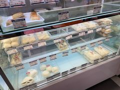 -白玉兰食品(中山公园龙之梦店)