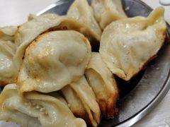 -黄阿姨锅贴大王(万航渡路店)