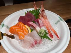 刺身拼盘（中）-初居食屋日式料理(万象城购物中心店)