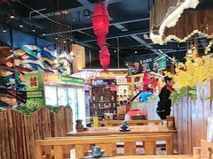 -老滇山寨•云南特色菜•地方菜•民族风情歌舞表演(金碧店)