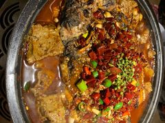 -吞鱼兽麻辣烤鱼(万达店)