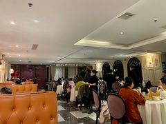 等位区-维园悦谱·海派家常菜(乌鲁木齐南路店)