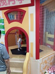 -孩子王童乐园(泰州万达店)