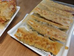 荠菜肉丁锅贴-春水锅贴·传统鲁菜(大明湖店)