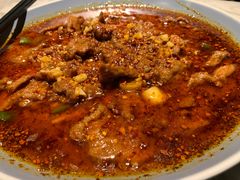 自贡水煮牛肉-懒人盐府人家(航天桥店)