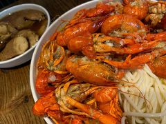 -龙巢盱眙龙虾·牛蛙·烧烤宵夜(八卦岭店)