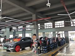 -哈贝卡汽车服务连锁(高新二路店)