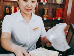 -巨鼎酒店(擂鼓石店)