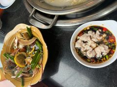 -老来福·非遗酸汤兔(凯旋路店)
