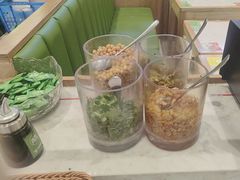 -百春原湖南牛肉粉(百联世纪店)