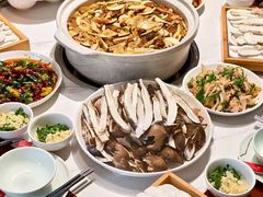 -菌之家·专业纯野生菌火锅·特色炒菌