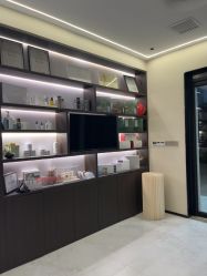 -Yuri尤里高定美肤中心