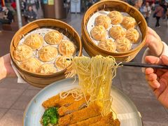 -馋三尺蟹粉小笼(人民广场店)