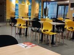 -鸿通城购物中心