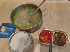 -梨花牛肉汤饭(仁恒伊势丹店)