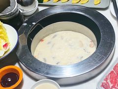 -煲宫猪肚鸡(晶品店)
