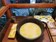 -银米·云南传统过桥米线(双廊黑金冠店)