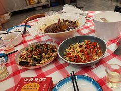 -洪霞餐馆·川菜·鲜货现炒(两江春城店)